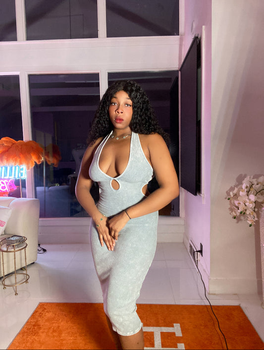 “Body Banging” Grey Midi Dress